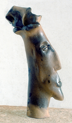 Medium: 'Ceramic', Size: '20 x 15 x 10 cm'