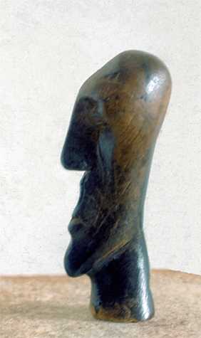 Medium: 'Ceramic', Size: '20 x 15 x 10 cm'